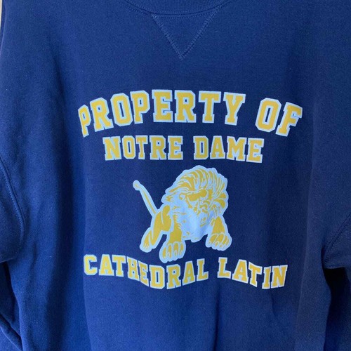 Vintage Property of Notre Dame Catgedral Latin Sweatshirt Russell Athletic L DS - Picture 5 of 5