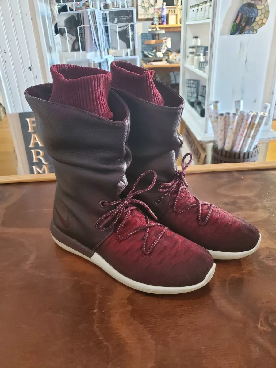 NIKE Roshe Two Flyknit Hi Women s 8.5 Deep Burgundy Sneaker Boots