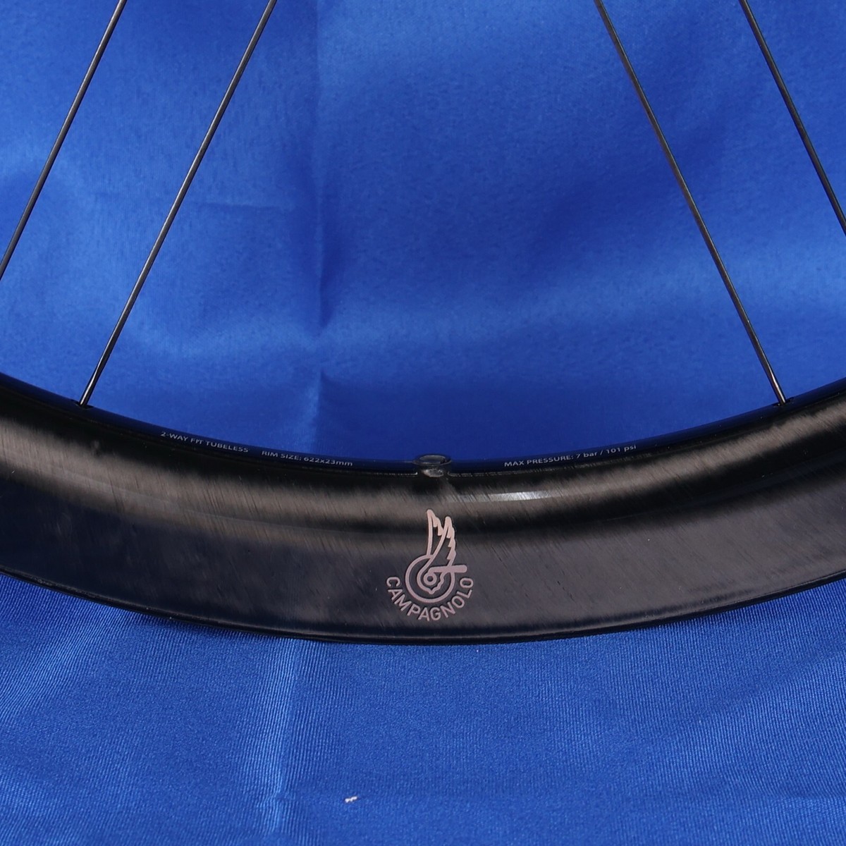Campagnolo Bora Ultra WTO 45 DISC C23 Front CULT Ceramic Campagnolo Bora Ultra WTO 45 DISC C23 Front CULT Ceramic