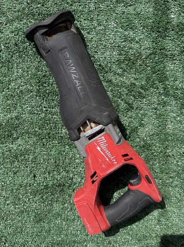 Milwaukee M18 One Key 2822-20 18V sawzall - For parts or repair ONLY!