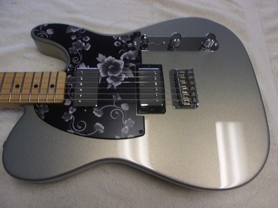 About Mint 2019 LTD ED Player Telecaster Silver Sparkle PlusTop w/Hardcase