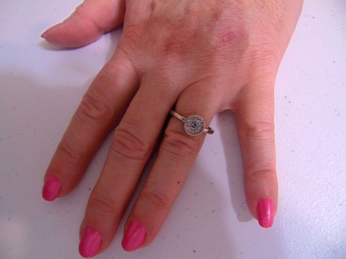 Anillo central de diamantes azules simulados tono plata talla 8,5 grandes almacenes B343