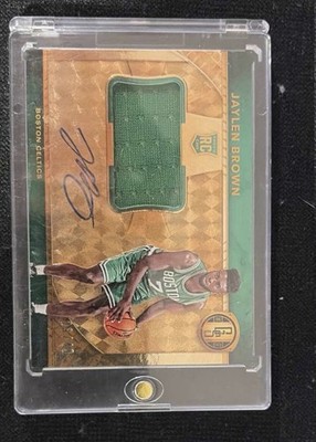 2016-17 Panini Gold Standard Jaylen Brown #302 RC Rookie Auto Patch /49