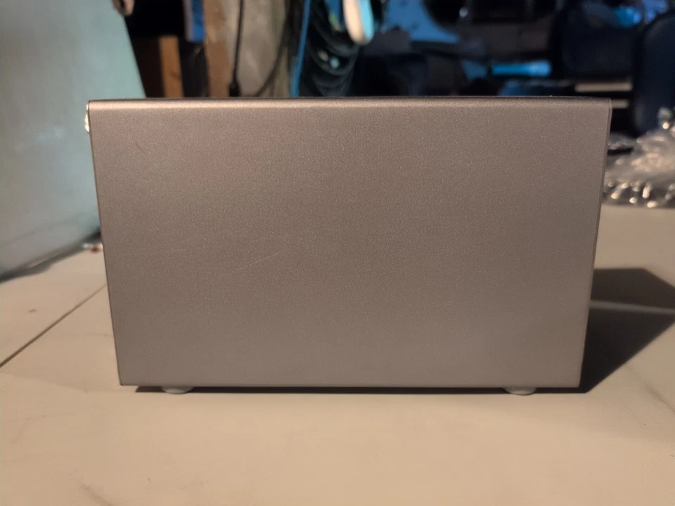 Carcasa Akitio Node Lite Foto 4 de 4