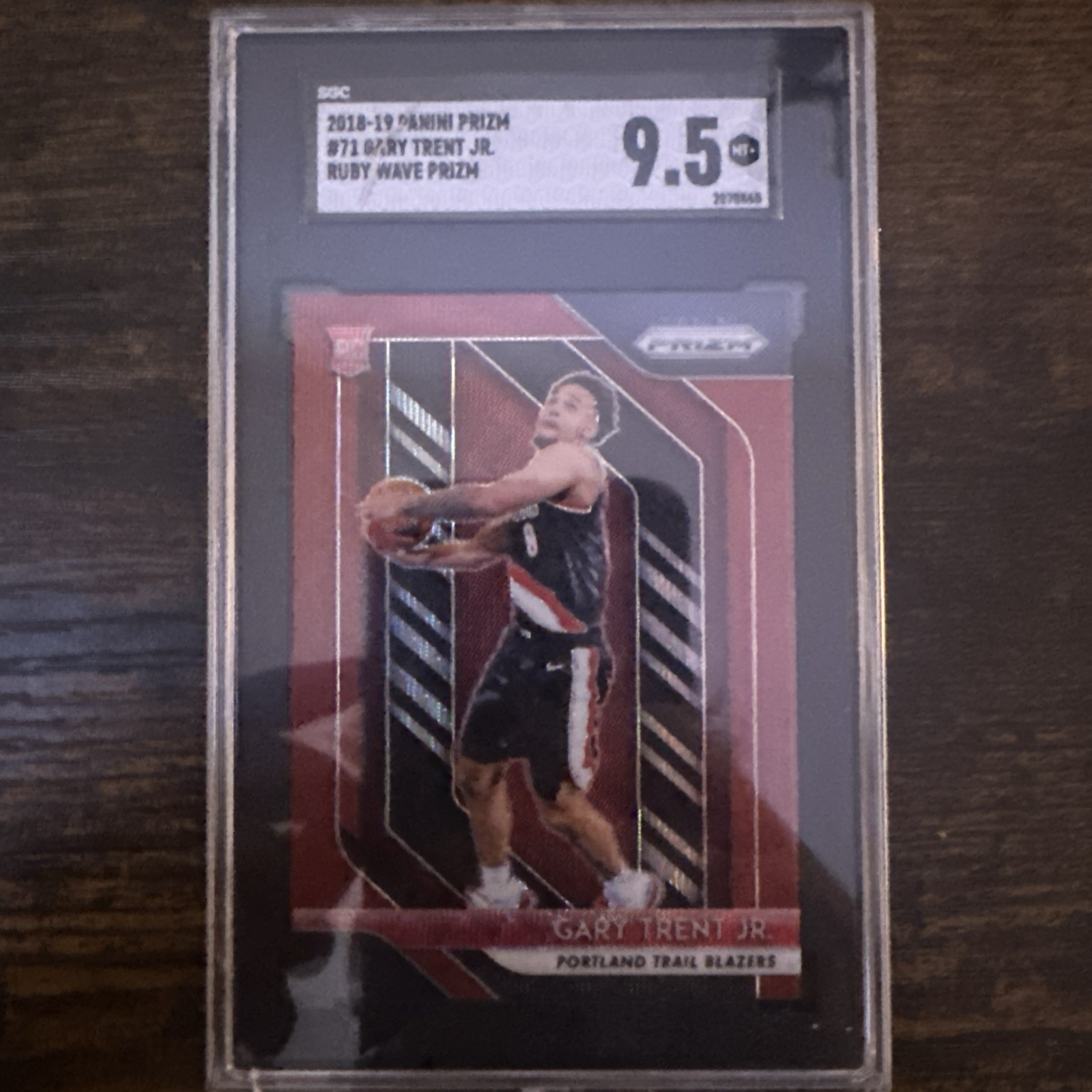 2018-19 Panini Prizm - Gary Trent Jr. #71 ruby wave Prizm (RC)