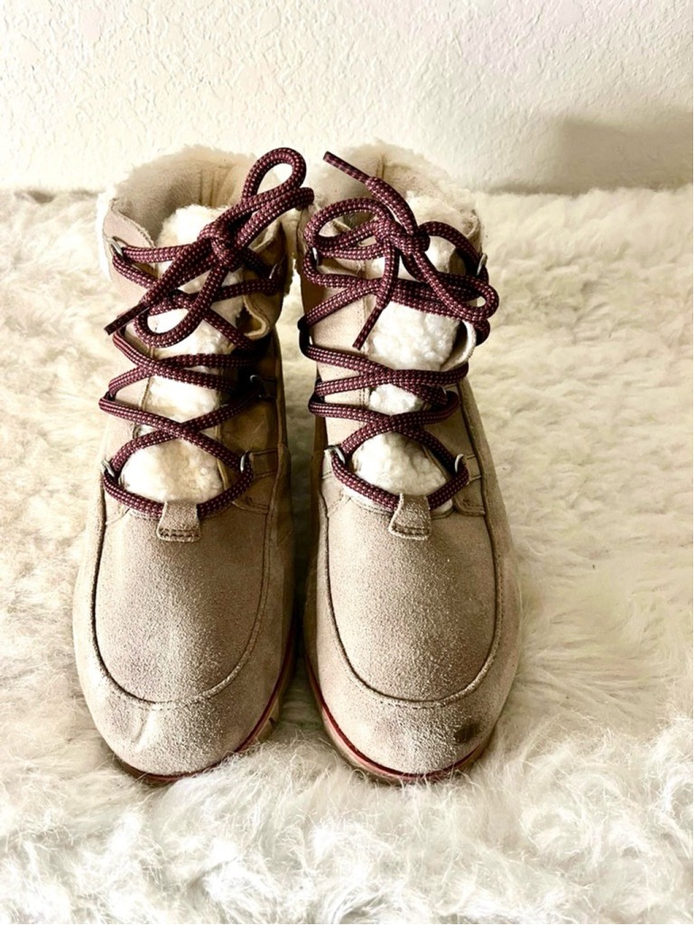 Sorel Harlowe Tan Suede Shearling Lace Cozy Waterproof Winter Booties Women 11