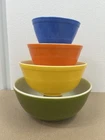 SET OF 4 VINTAGE PYREX COLORS NESTING MIXING BOWLS YELLOW GREEN ORANGE & BLUE