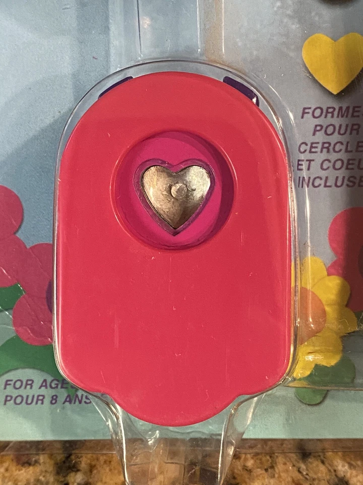 Memories Forever E-Z Touch Punch 2 Cartridges Heart, Circle, and Power Trigger - Image 4 of 4