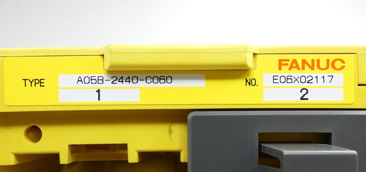 Fanuc Fanuc A05B 2440 C060 R-J3i ロボット 動作保証付き A05B 2440