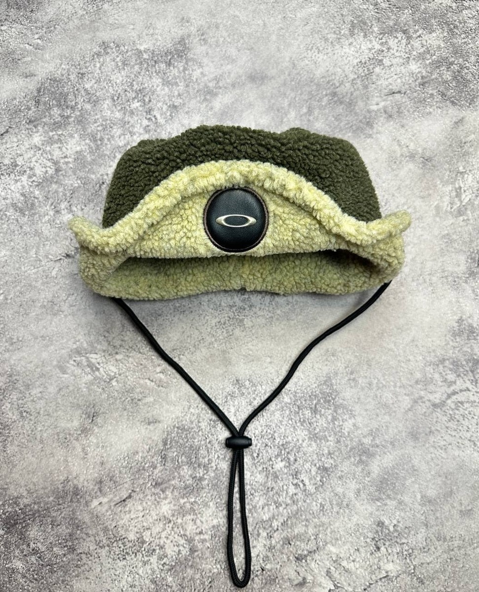 Vintage Oakley Moscow Hat Ushanka RARE Trapper aviator hat Vintage Oakley Moscow Hat Ushanka RARE Trapper aviator hat