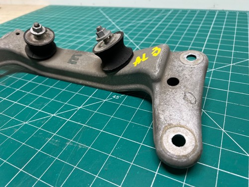 06-13 BMW E90 E91 E92 3 SERIES AUTOMATIC TRANSMISSION MOUNT BRACKET SUPPORT OEM - Picture 3 of 9