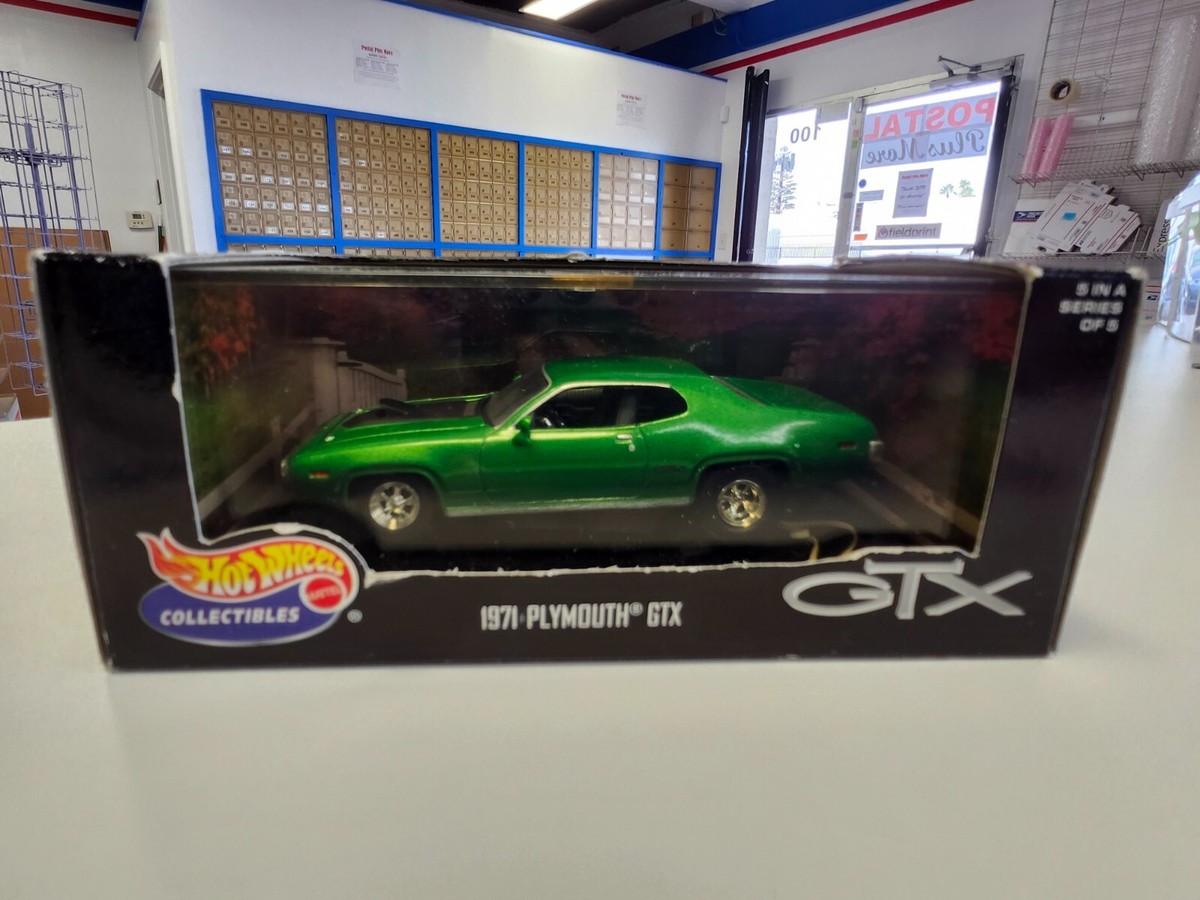 2000 Hot Wheels Collectibles Muscle Car Series 1971 Plymouth GTX 1