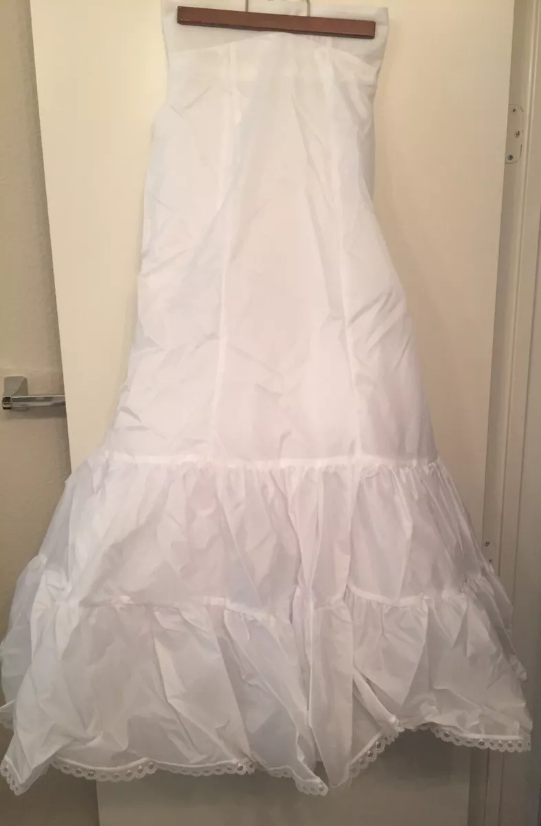 White David s Bridal Gown Slip Size 4 Fit and Flare Style 550