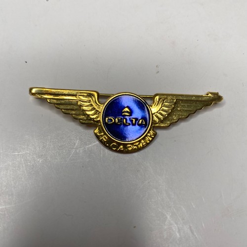 Vintage Delta Airlines Jr Captain Pin Brooch