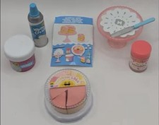MGA Miniverse Make It Mini Food Series 3 Rainbow Cake