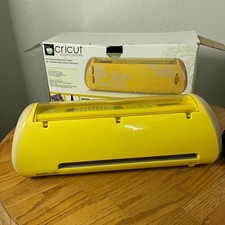 Cricut Expression CREX001 Yellow 24" Cutting Machine Bundle 4 Cartridges Box