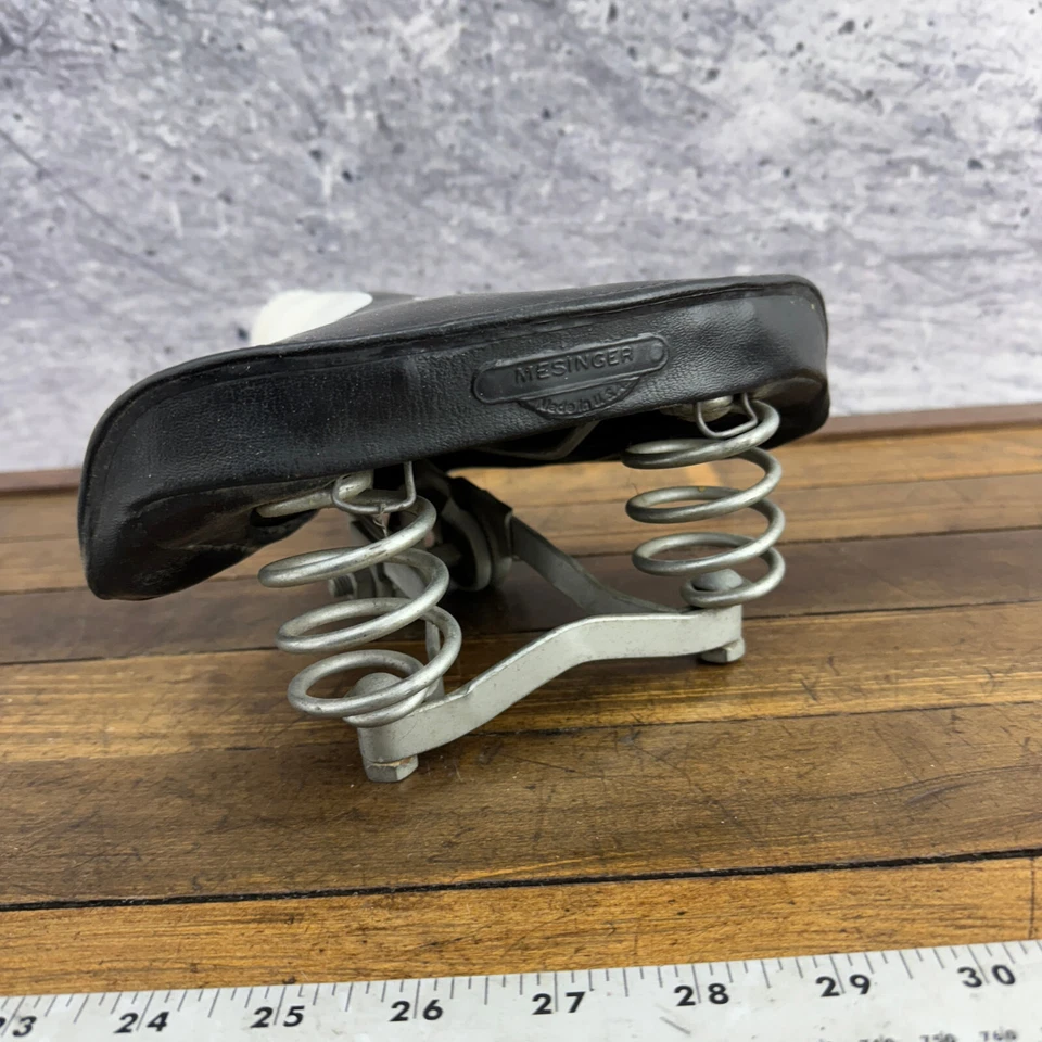 Silla de montar Schwinn S Seat negra Springer 11 de colección riel plano Mesinger Foto 2 de 4