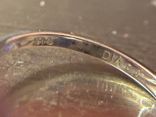 375 9ct White Gold Diamond Channel Set Ring .10 pts UK J / US 4.5 1.65g - Picture 3 of 5