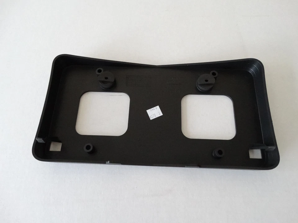 2017-2019 Chevrolet Malibu Front License Plate Bracket with Hardware 617058453 Foto 2 de 2