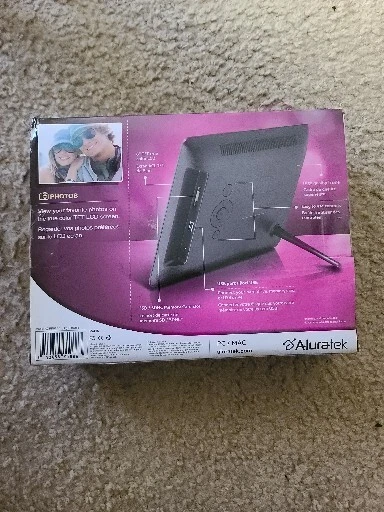 Aluratek ADPF08SF 8 inch LCD Digital Photo Frame - Black - Image 2 of 4