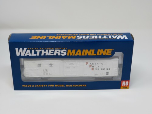 Refrigerador mecánico Walthers Mainline HO 3960 Pacific Fruit Express | Condition: New