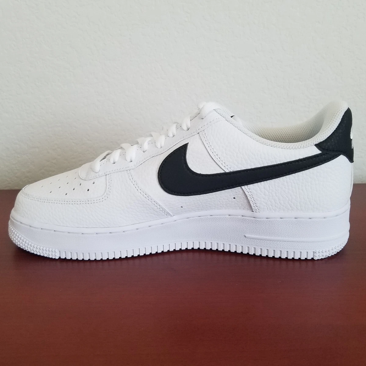 Nike Air Force 1 '07 White/Black CT2302-100 Men's Size 10