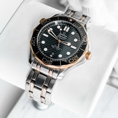 OMEGA Seamaster Diver 300M Sedna Gold 210.20.42.20.01.002