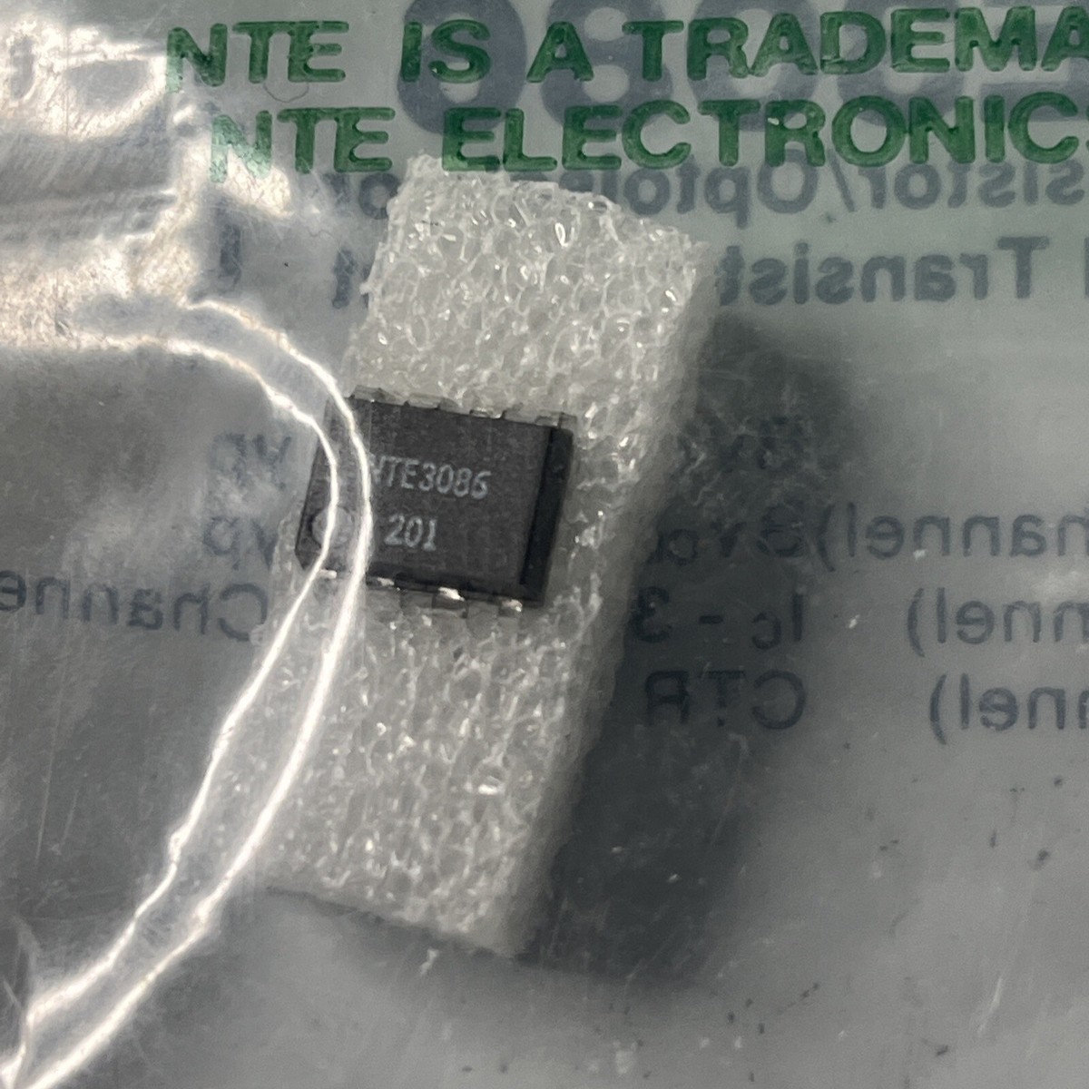 NTE NTE3086 Optoisolatore – Doppia Uscita Transistor NPN, Distributore Autorizzato - Foto 3