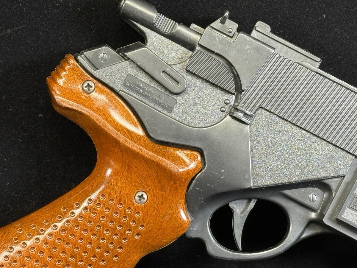 Vintage Edison Giocattoli ZK 235 Toy Gun Working with Clip Made In