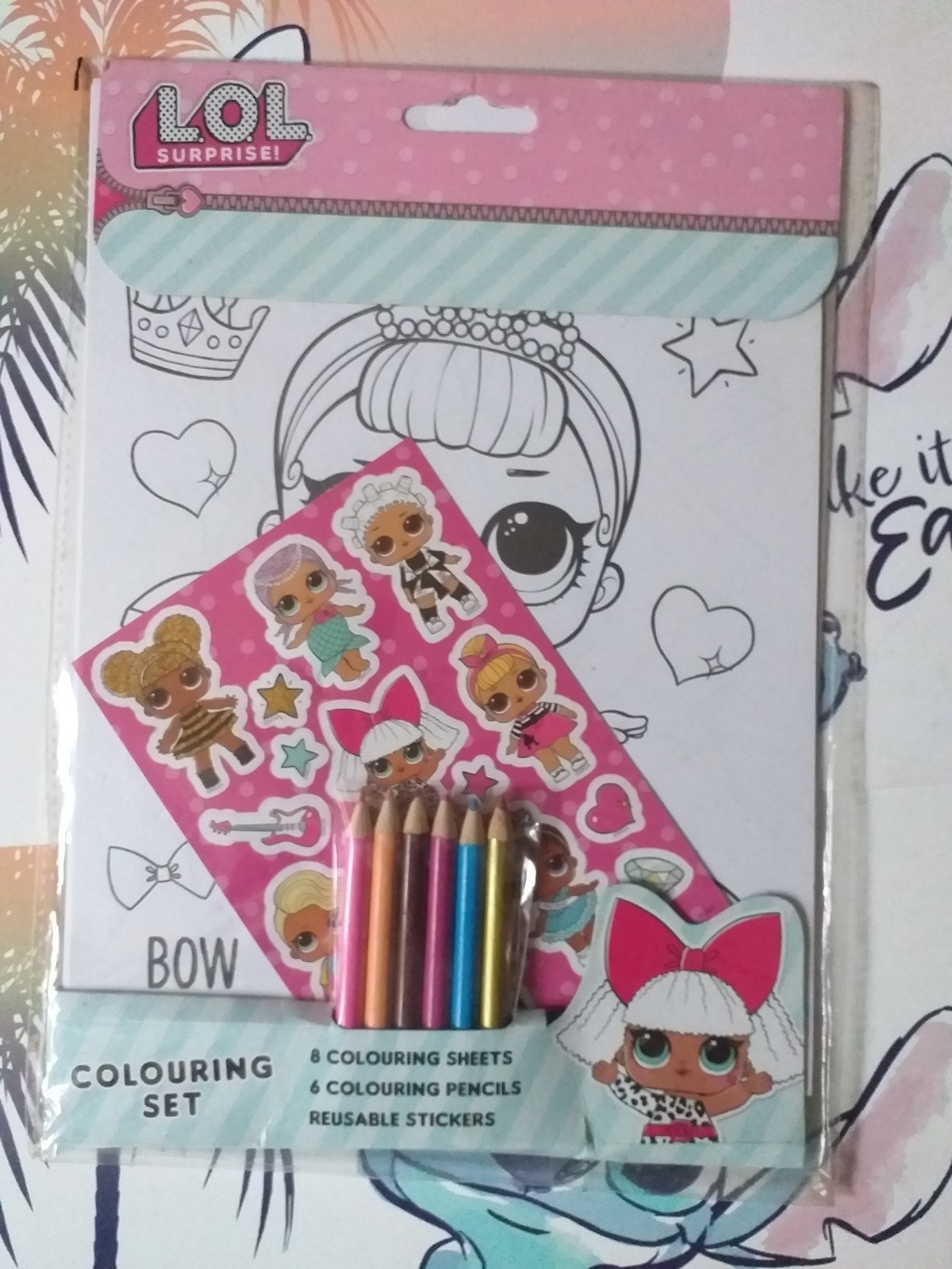LOL SURPRISE!  COLOURING SET