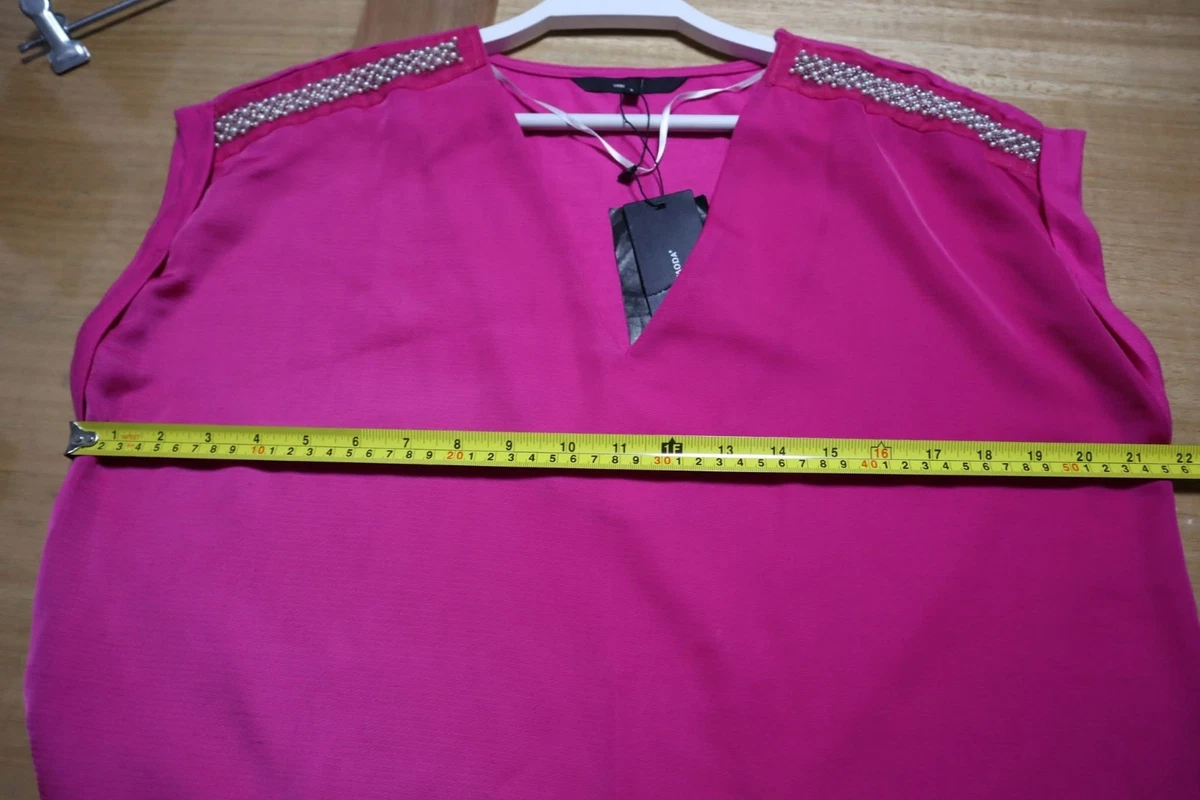 New With Tag - Vero Moda rose violet colour v neck pearl shoulder trim size L