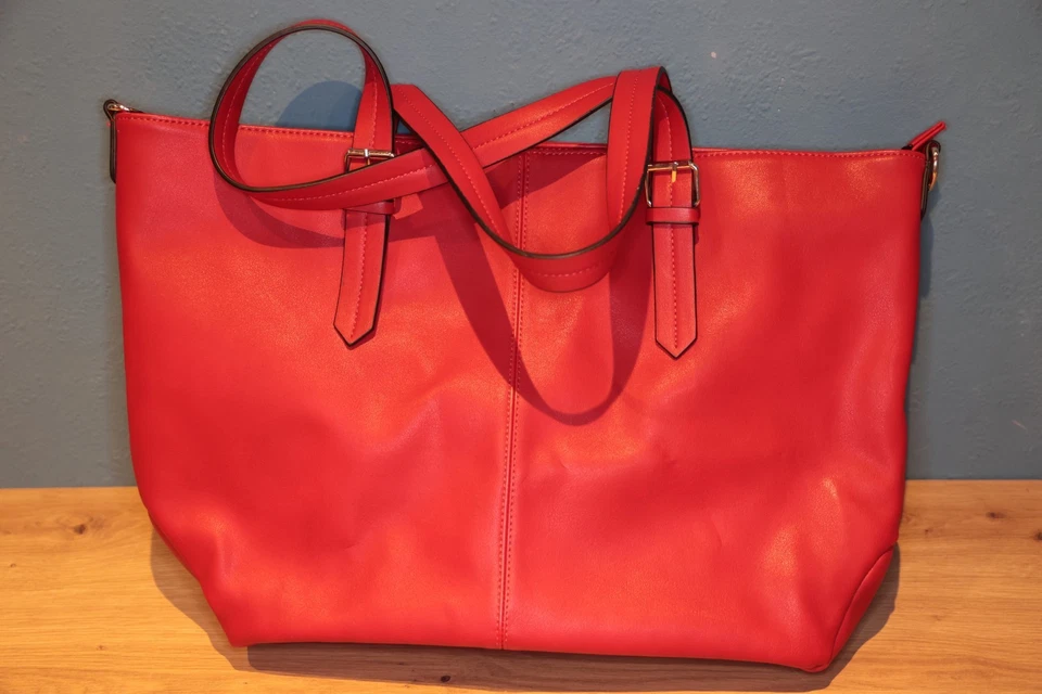 C&A BUYING Handtasche Shopper Schultertasche Trapezform Rot *** Top Zustand - Bild 3 von 4