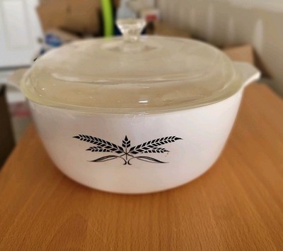Anchor Hocking Black Wheat Cookware Casserole Dish w/ Lid 3 qt