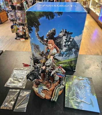 Horizon Zero Dawn Collectors Edition 9'' Statue Huntress Aloy Figure