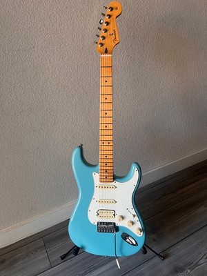 【美品】Fender PlayerII Stratocaster 2024年製 Fender Player II Stratocaster Guitar 2024 - Aquatone Blue - HSS