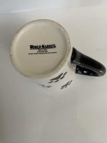 WELTMARKT WELPENTAG ÜBERRASCHUNG INNEN KAFFEEBECHER PFOTENABDRÜCKE SCHWARZ AUF WEISS - Bild 7 von 7