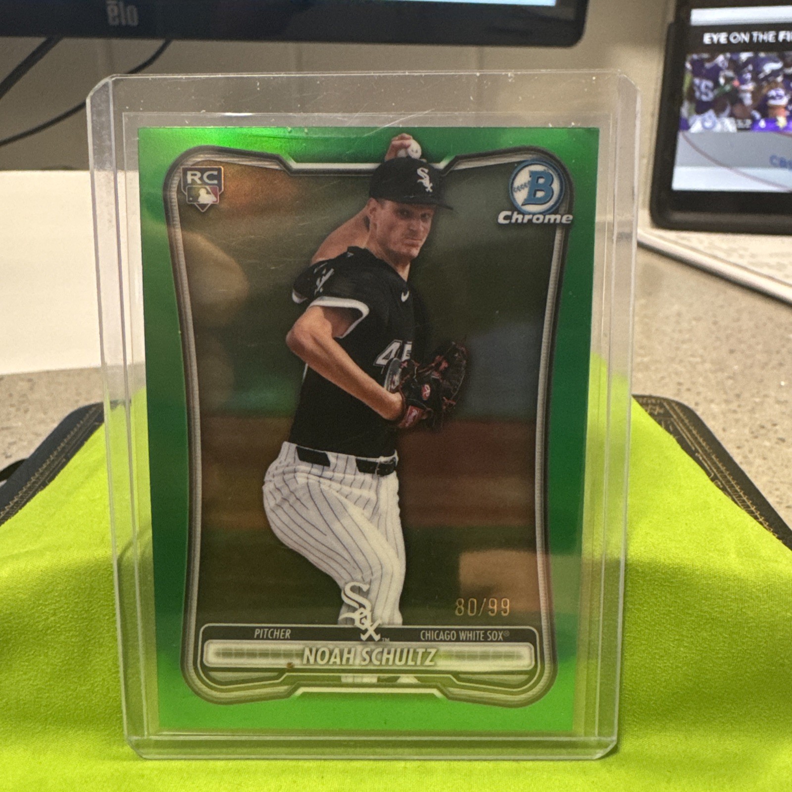 2026 Bowman Chrome Noah Schultz #11 RC Green Wave 80/99 White Sox