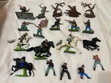 Britains LTD Deetails 1971 19pc Lot Civil War: 16 Soldiers, 3 Trees,Incl 5 Horse