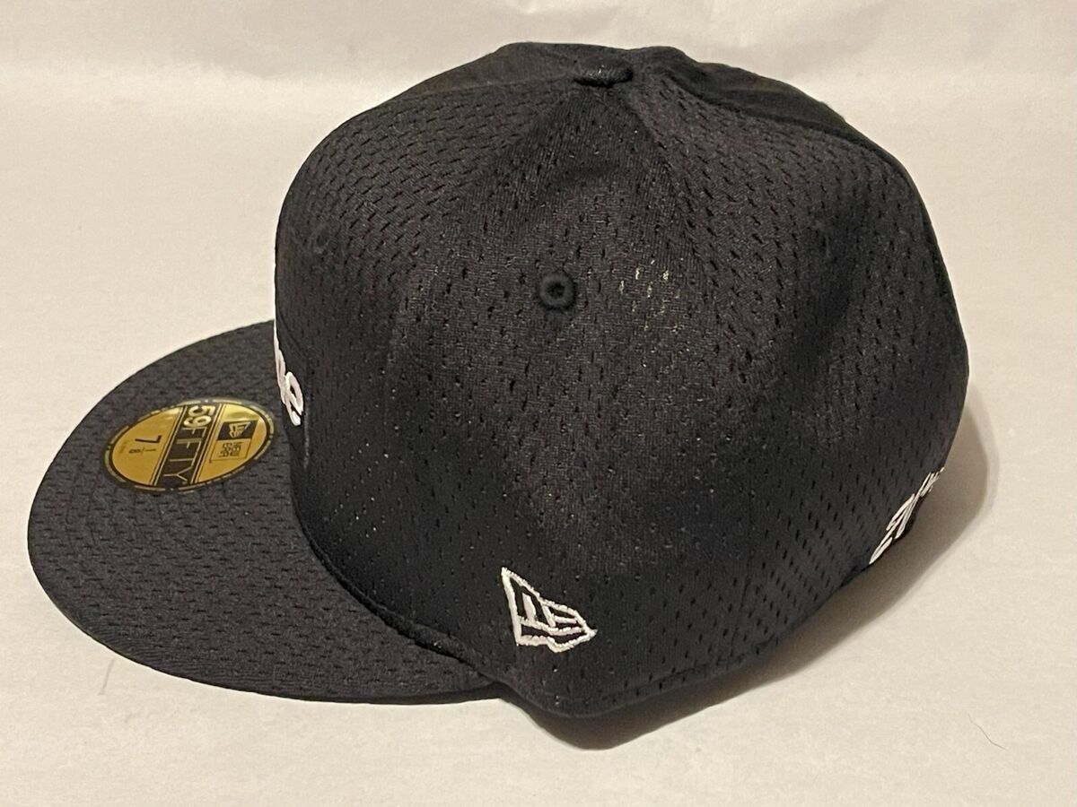 SUPREME x New Era Mesh Box Logo Fitted Hat Cap BLACK 7 1/8 SUPREME x New Era Mesh Box Logo Fitted Hat Cap BLACK 7 1/8