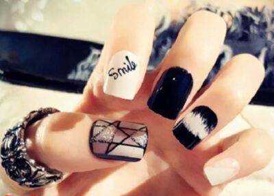 Classy Squared Oval Press On Nails Set Of 24 Black Adhesive Smile Retro