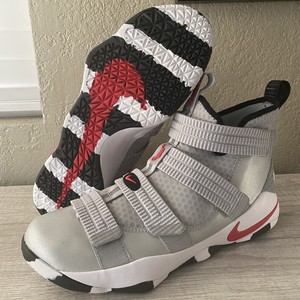 lebron soldier 11 silver bullet