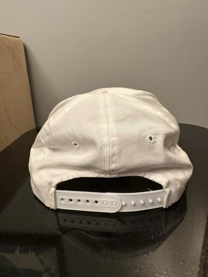 Sombrero de escritura blanca de los Chicago Bears Foto 4 de 4