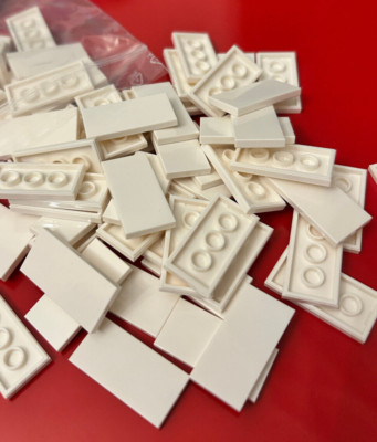 10 x Lego Fliesen Platten 2x4 Noppen weiß NEU 87079 NEUWARE weiss