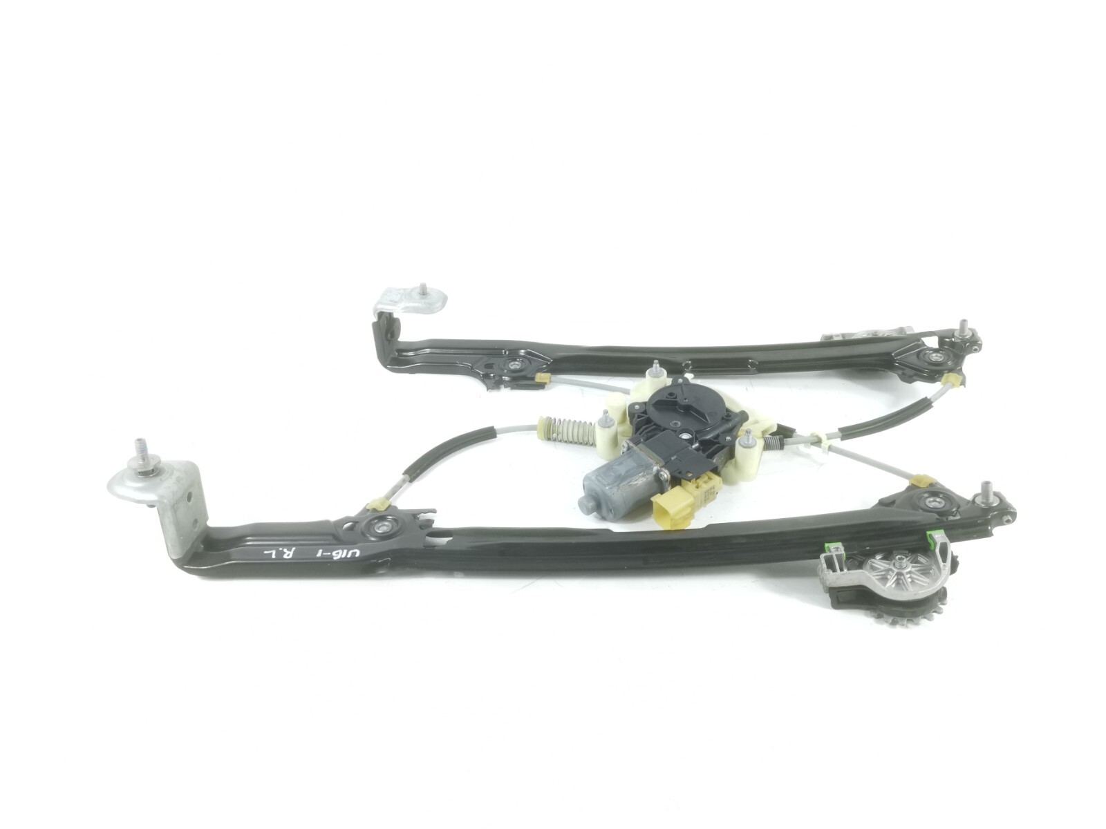 17-20 MASERATI Levante REAR LEFT DRIVER DOOR WINDOW REGULATOR 670104206