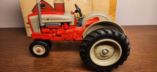 1986 ERTL THE TOY FARMER FORD 901 POWERMASTER TRACTOR NIB NOV. 8 #424-10PA NIB - Picture 2 of 5