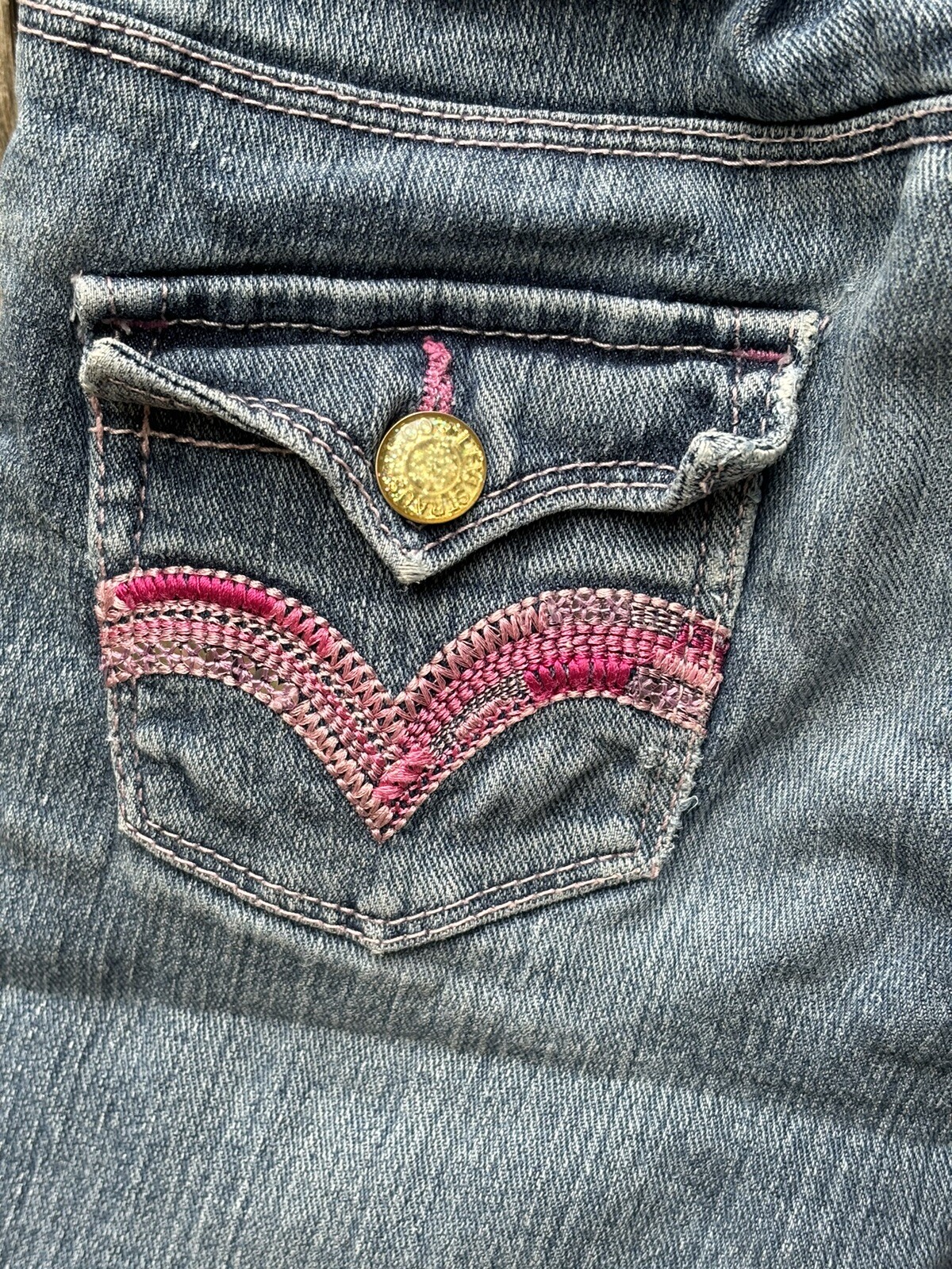 Picture 8 of 24
