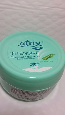 ATRIX CREAM MOISTURIZING 6.75 FL OZ WITH ALOE VERA  PROTECC. INTENSIVA 200 ML