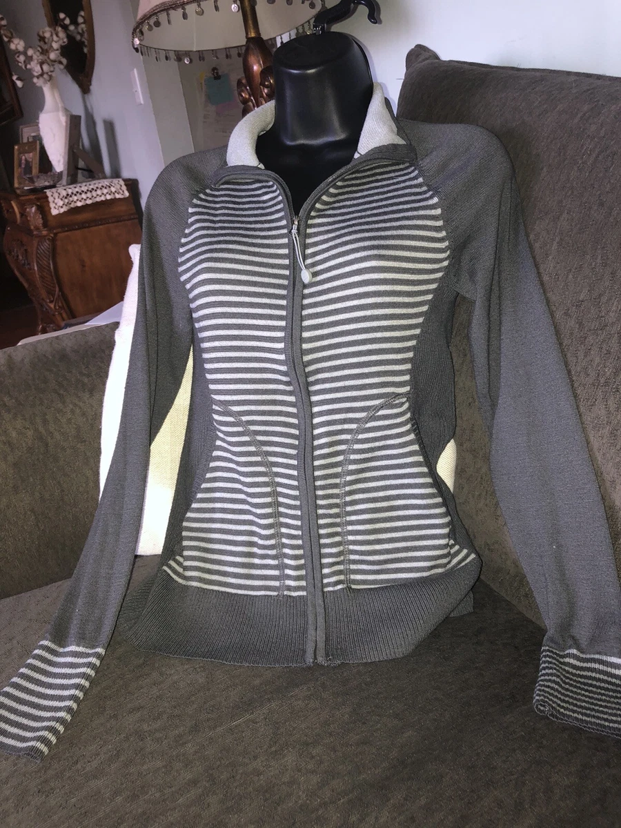 Women's activewear zip up top jacket