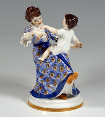 JUGENDSTIL MEISSEN FIGUR MUTTER KIND  MOTHER CHILD  P. HELMIG  MNR: B215 UM 1912