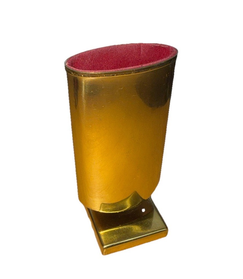 Brass-footed MCM eyeglass and pen holder that doubles as a tiny sculptural centerpiece — Mid-Century Modern utility at its most stylish.
